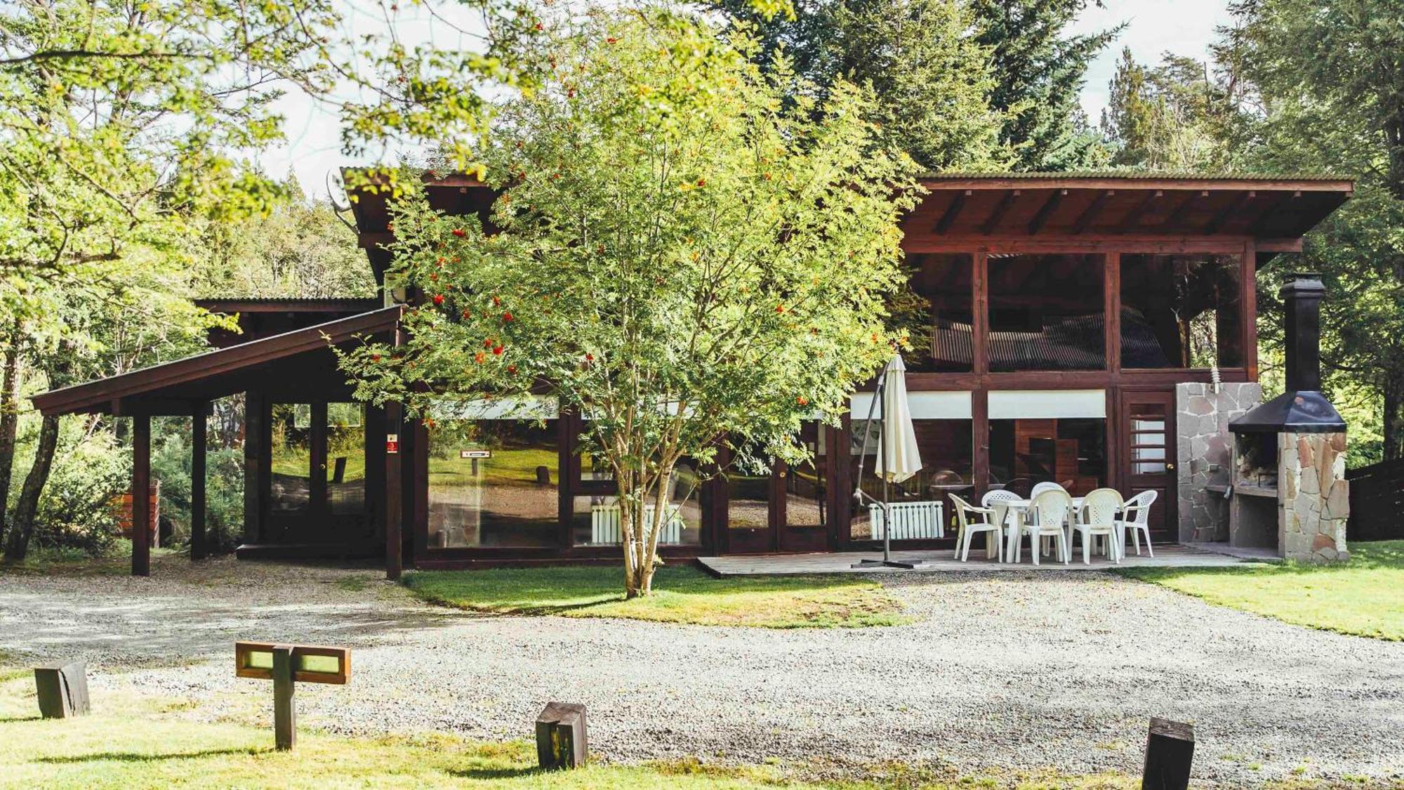 Arbolar, Casas De Montana- Piscina Climatizada Aparthotel Villa La Angostura Bagian luar foto